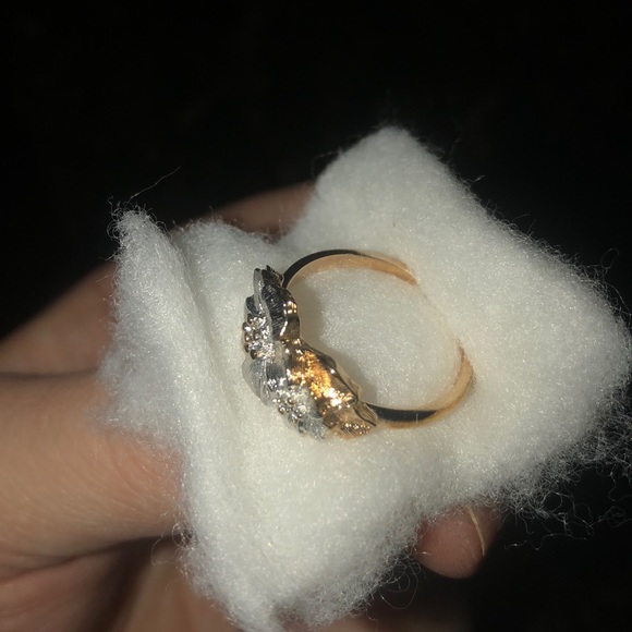 ring - Picture 3 of 3